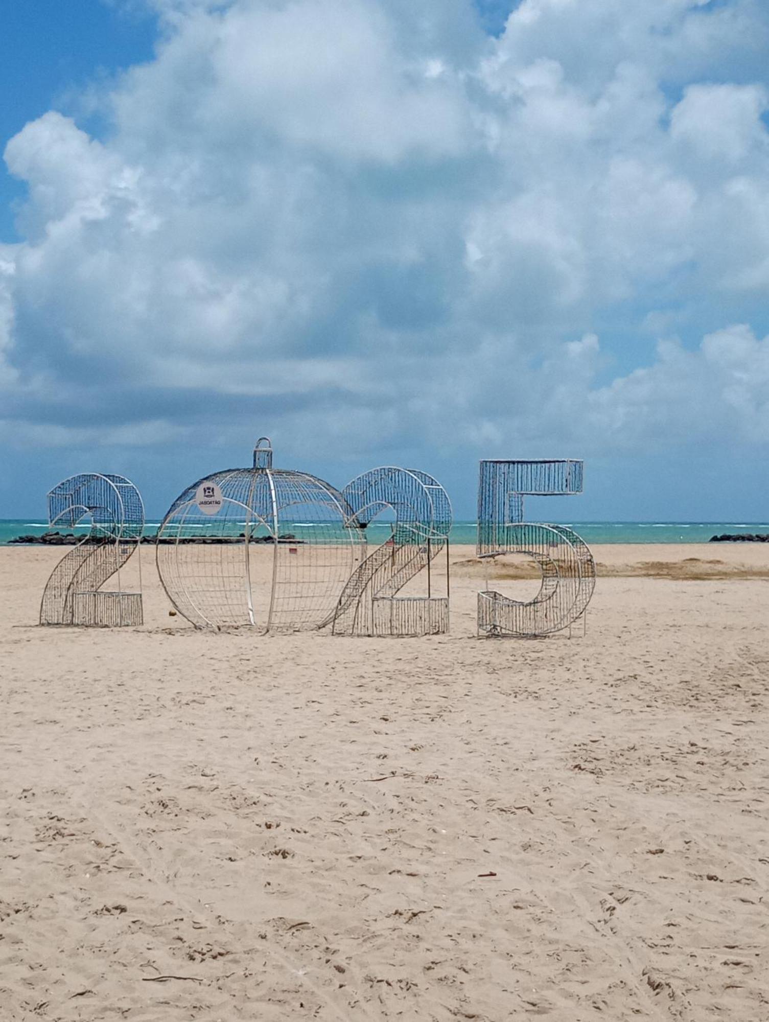 Apto 3 Quartos Pe Na Areia Prox De เฮซิเฟ ภายนอก รูปภาพ
